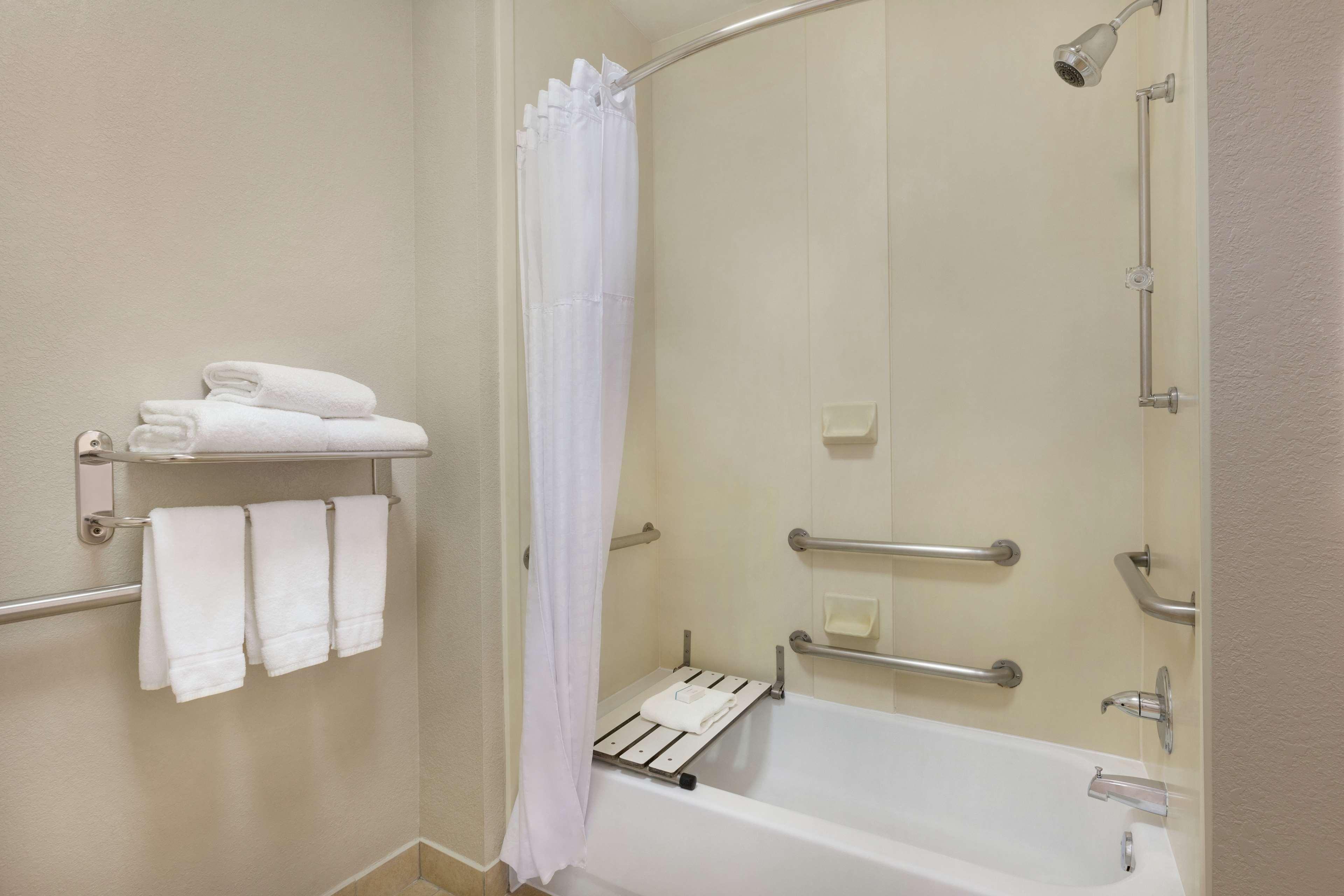 Homewood Suites By Hilton Dallas-Арлінгтон Екстер'єр фото