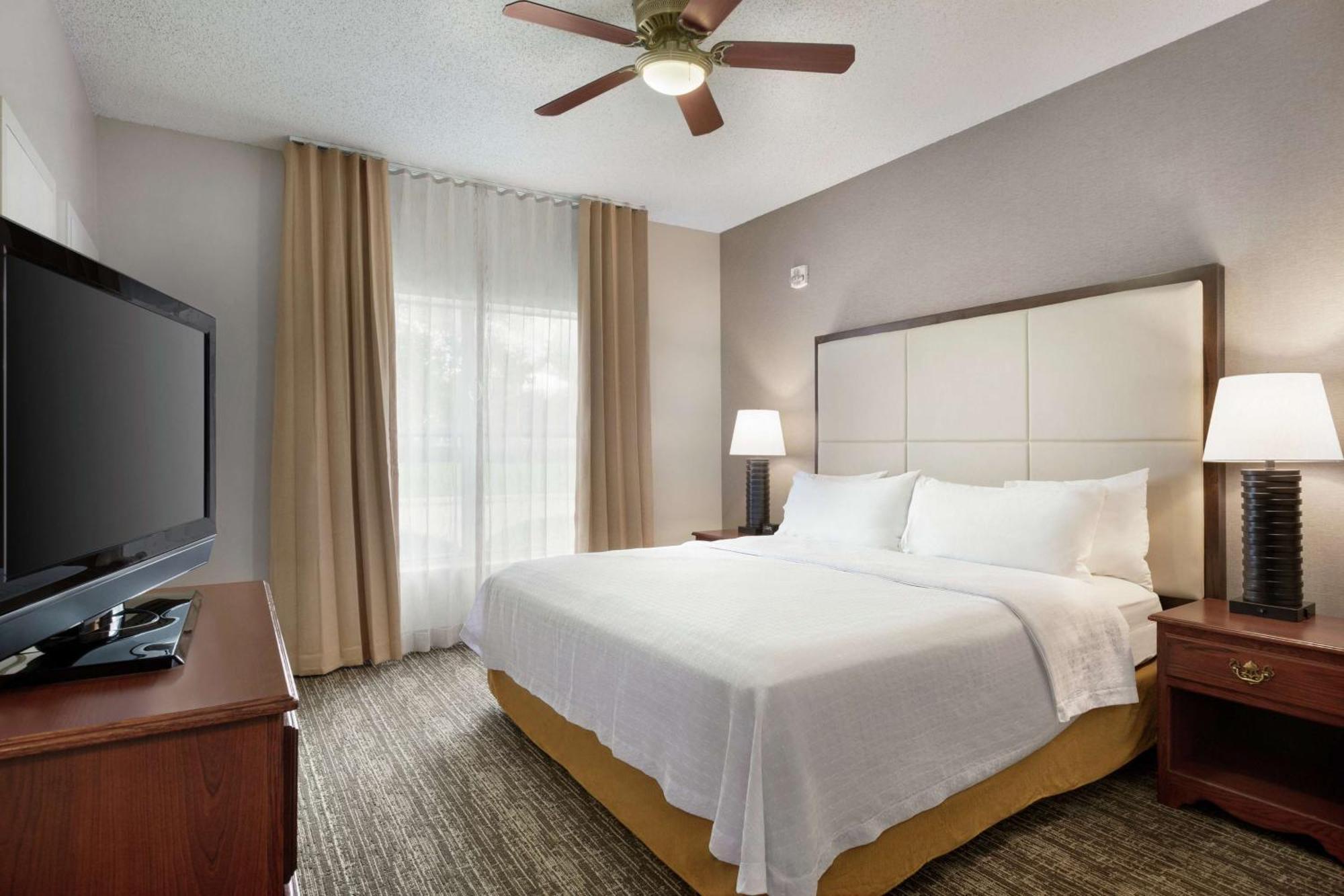 Homewood Suites By Hilton Dallas-Арлінгтон Екстер'єр фото